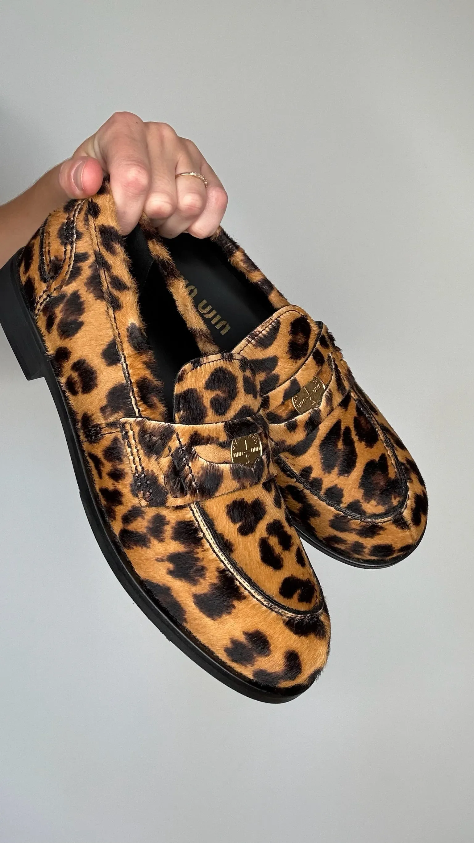 Leopard Logo Loafers - 8