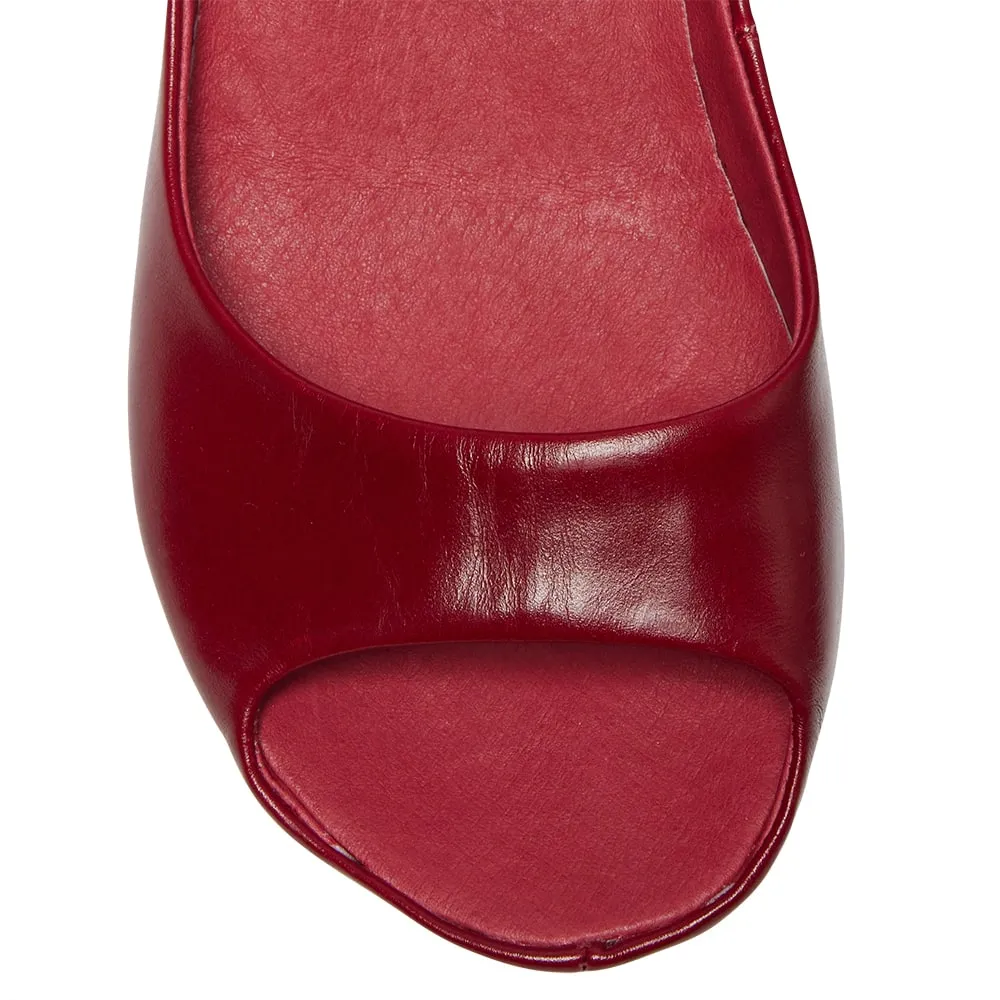 Pippa Wedge in Red Leather