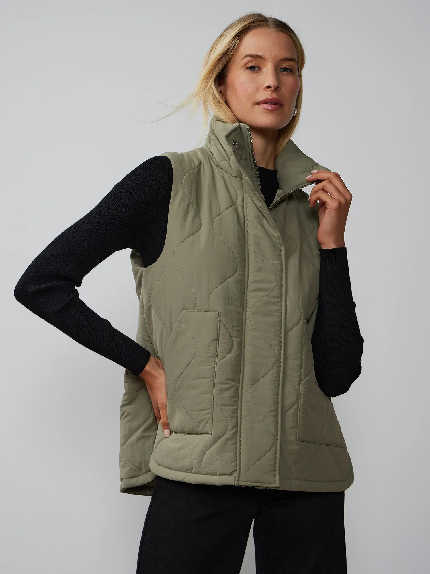 Sleeveless Quilted Puffer Vest